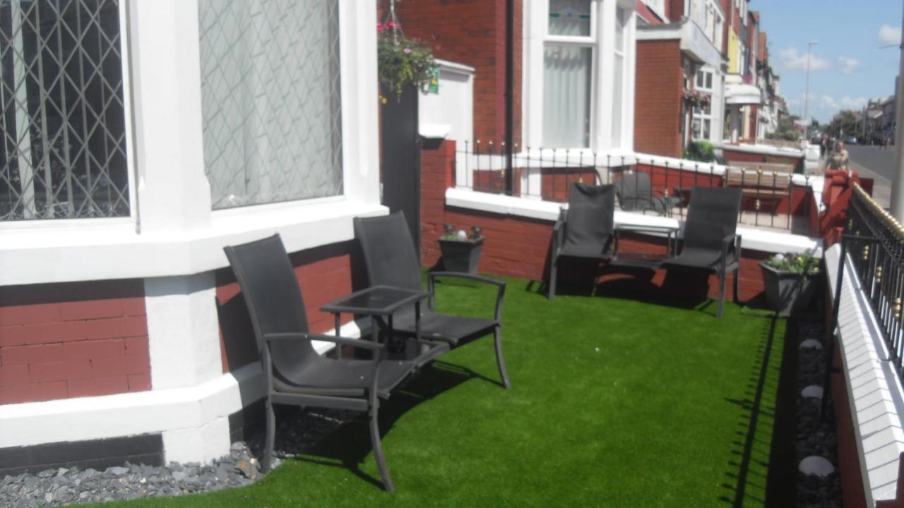 The Park Villa Blackpool Exterior photo